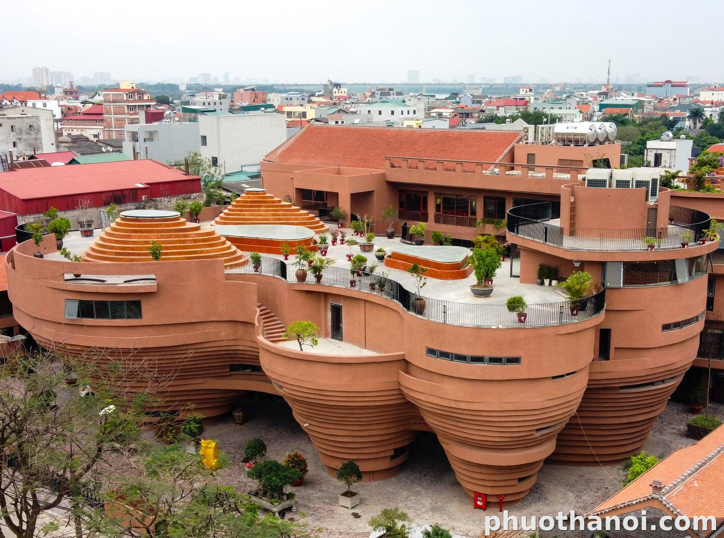 Trung tâm tinh hoa làng nghề Việt
